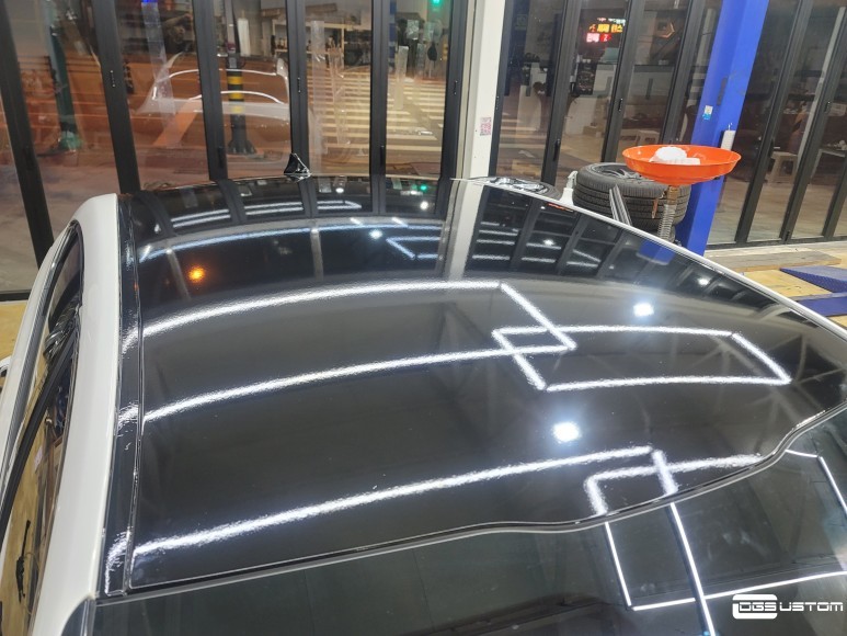 기아 올 뉴 K7 블랙 유광 루프스킨 시공 By. 구미 디지나인커스텀 / 구미, 대구