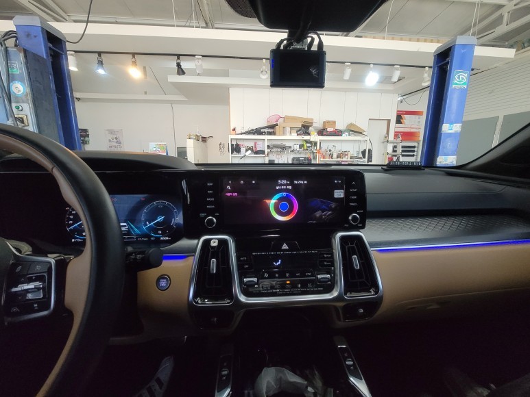 [구미디지나인커스텀] 기아 쏘렌토 mq4 1열 DMX비노출엠비언트 시공 / 구미, 대구