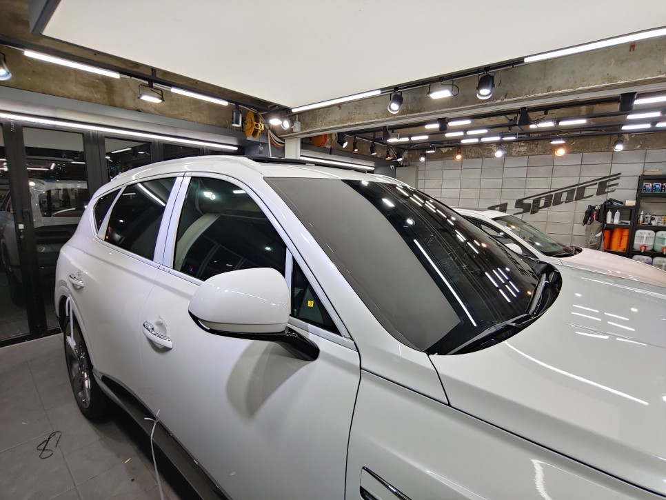 [GV80 *화이트] 솔라가드프리미엄 LX & 퀀텀 + PPF생활보호 / 서울 광진구, 중곡, 건대