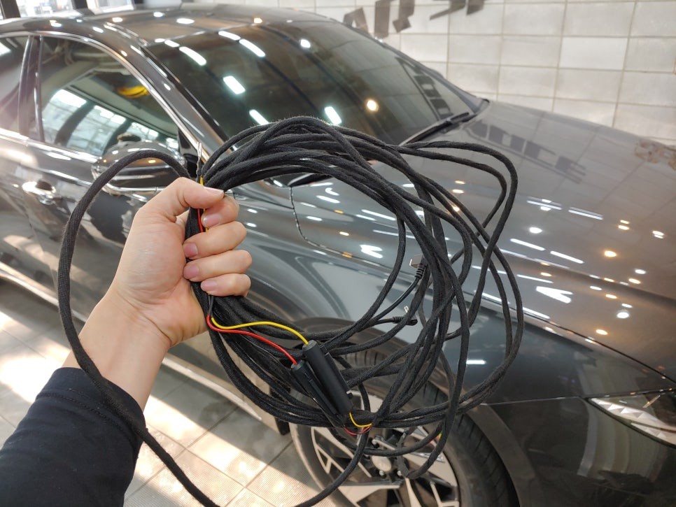 더뉴 그랜저 아이나비 퀀텀 4K 시공! 빌트인캠, 액정 없는 블랙박스, QXD3000, GX3000이 싫은 분들을 위해~ / 서울 광진구, 중곡, 건대