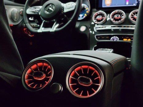 C43 송풍구, 대시보드 앰비언트 추가로 벤츠만의 특별한 내부 분위기 되찾기 / 수원 영통구