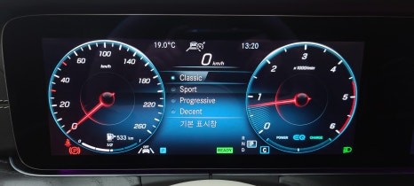 벤츠 CLS300d AMG 코딩, R버튼, 도어락핀, 상단 엠비언트 시공