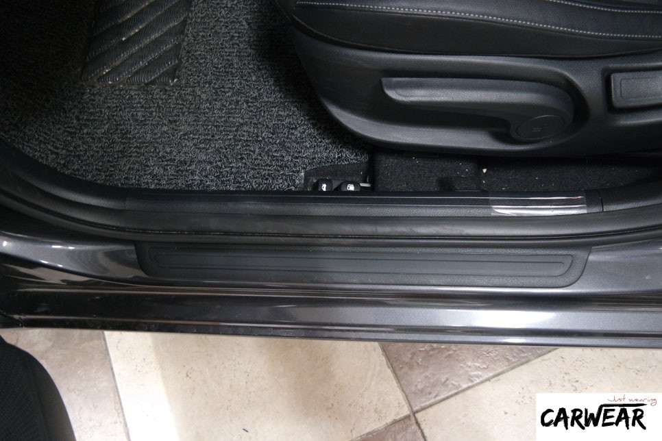 청주 기아 올뉴K3 세로그릴 + 무빙도어스커프 장착작업 [청주튜닝샵] / 충북 청주 청원