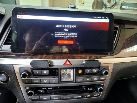 제네시스G80 안드로이드올인원 12.3인치 모니터교체작업#순정모니터, 차량출고시 모든순정기능 다 100퍼센트사용가능#제네시스DH안드로이드#제네시스G80안드로이드 / 청주, 세종, 천안