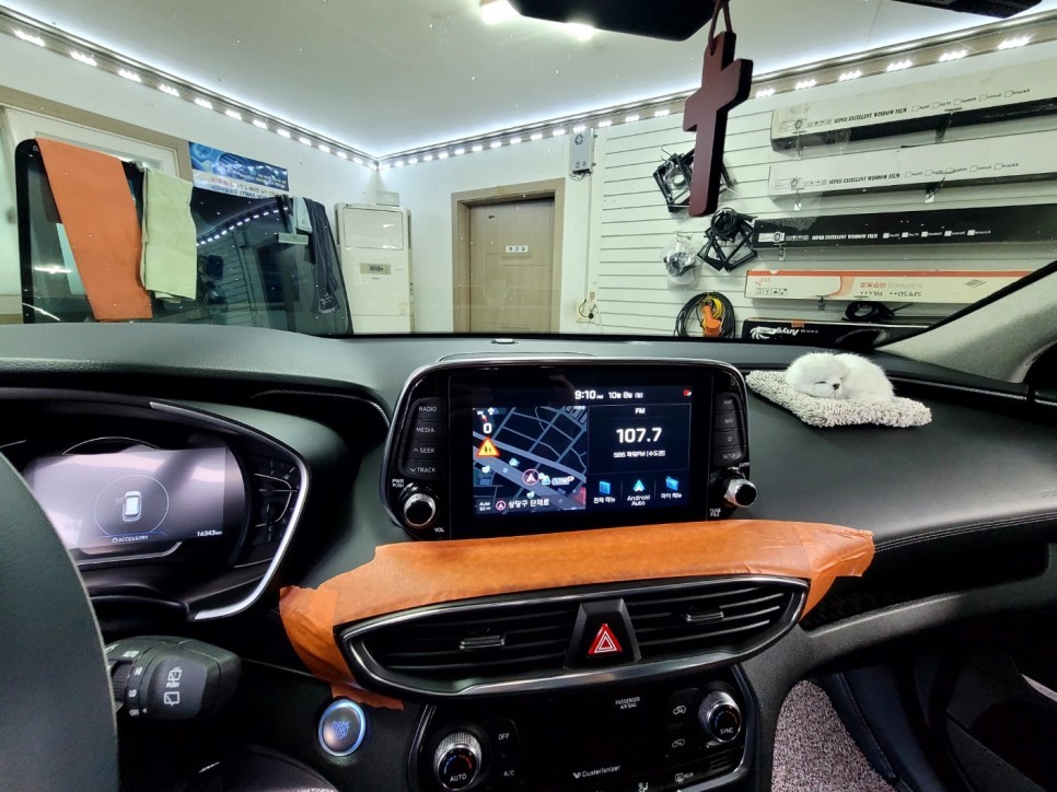 전국최초시도?싼타페TM안드로이드 12.3 올인원작업 순정기능 전부살려서 작업완료!!! 순정기능살려서 작업한 최초차량입니다.안드로이드올인원전문 카스톨 (경기도의왕)에서방문해주셨습니다 / 청주, 세종, 천안