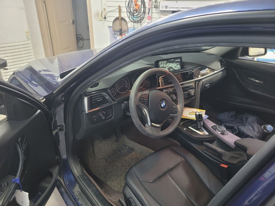 청주 BMW 320D 알리직구 이지가드 원격시동 DIY 설치는 잘하셨는데 원격시동만되고 문열림잠김 안되고 오토도어도 동작을안한다???#알리직구해결사#320D원격시동#수입차원격시동 / 청주, 세종, 천안