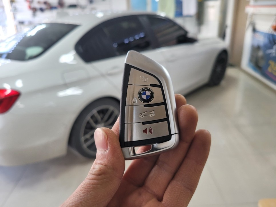 청주 알리직구 BMW320D 이지가드 원격시동 신형키개조 청주알리직구장착점 카스톨 / 청주, 세종, 천안