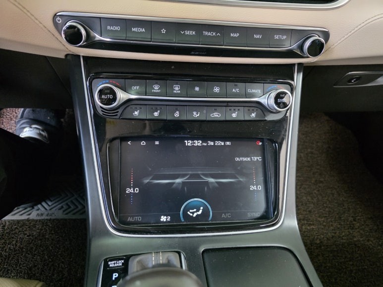 전남 나주에서방문하신 그랜져IG 순정기능전부살려서 안드로이드올인원시공 사운드향상,블루투스통화감도,블루링크 깔끔한설치까지 #그랜져IG순정기능활성안드로이드#그랜져IG안드로이드 / 청주, 세종, 천안