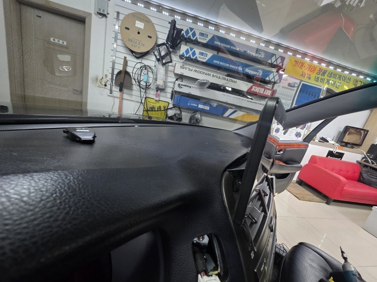 서울에서방문 렉서스LS430클래식카코리아 신형안드로이드올인원12.6커스텀으로장착 요즘차같은분위기,AHD후방카메라#렉서스안드로이드올인원#LS430안드로이드올인원개조#청주안드로이드 / 청주, 세종, 천안