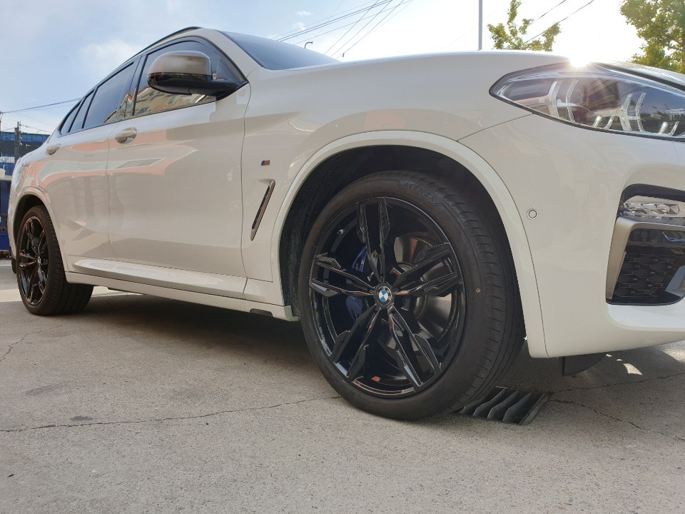 대구 휠복원-[BMW X4 순정휠 건메탈 색상 휠도색]휠수리/대구 자동차 휠