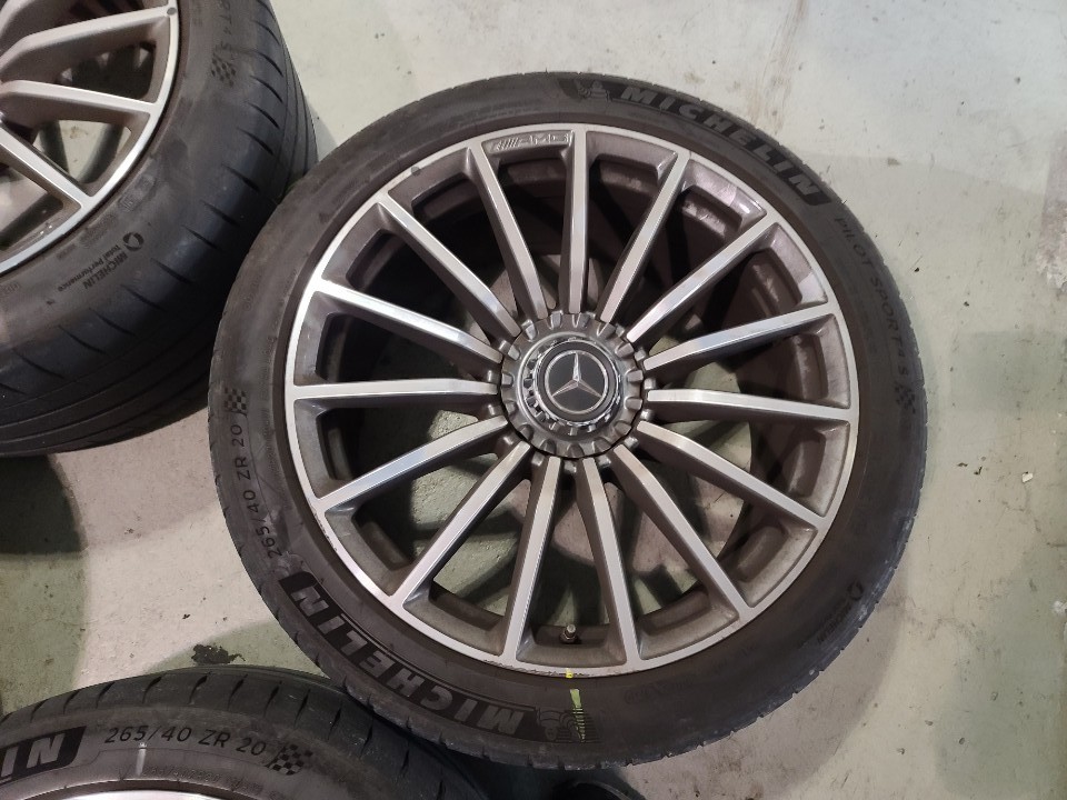 대구 휠도색-[벤츠AMG GT43 순정휠 블랙유광 색상 휠수리]휠복원/대구 자동차 휠