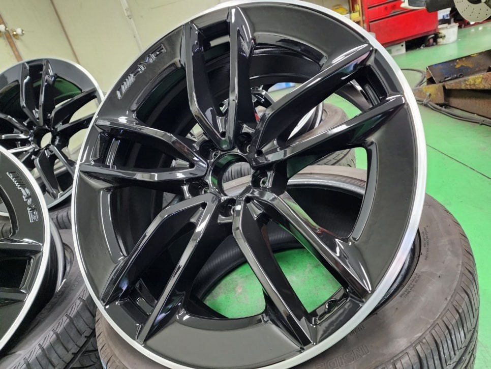 대구 휠복원-[벤츠CLS 53AMG 순정휠 블랙유광 색상 다이아컷 투톤휠 휠수리]휠도색/대구 자동차 휠 / 대구 동구 동호동