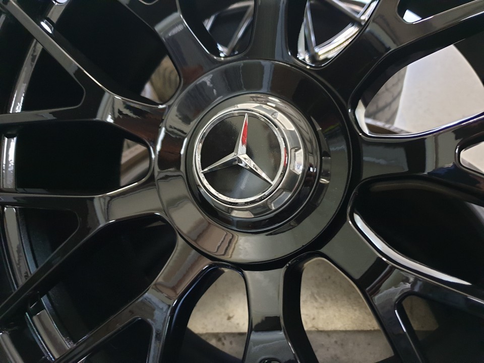 대구 휠수리-[벤츠 C63 AMG 순정휠 블랙유광 색상 휠도색]휠복원,대구 자동차 휠 / 대구 동구 동호동