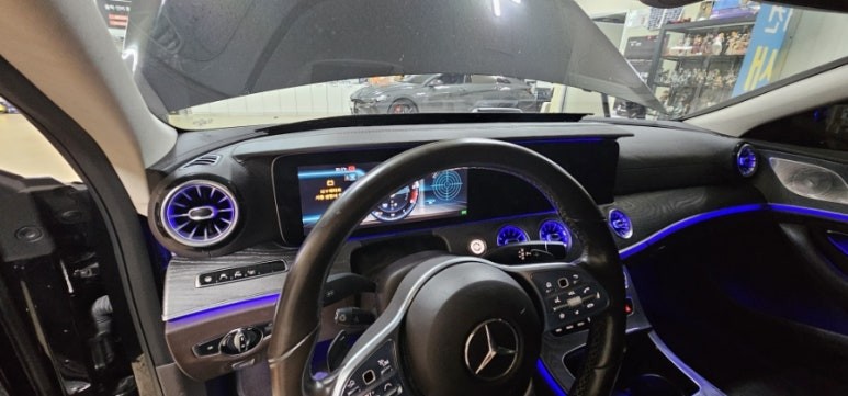 벤츠 CLS 400 순정 엠비언트 수리 가능할까요? / 대구,구미