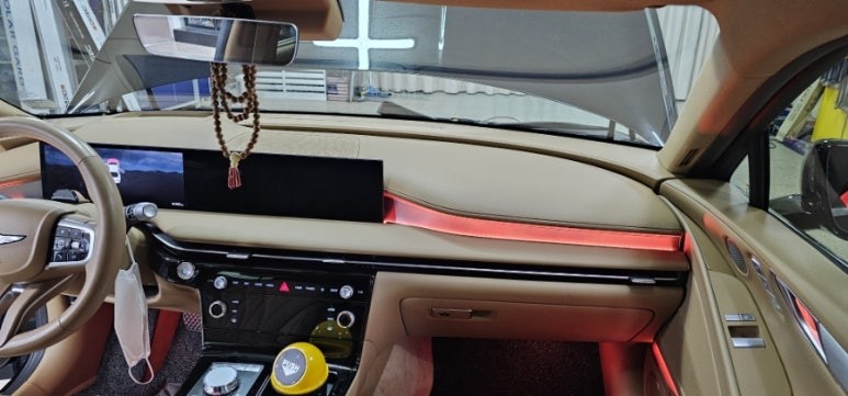 제네시스 G80 페이스리프트 순정 엠비언트 광량이 많이 아쉽죠잉~? / 대구,구미