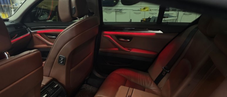 출장시공? BMW 5시리즈 F10 엠비언트 중고차 삿는데 한쪽이 안들어온다?? / 대구,구미