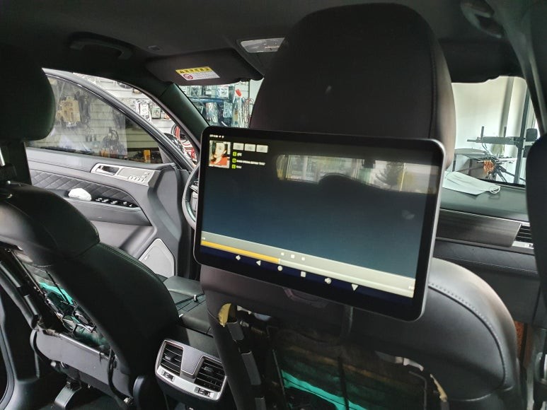 G4렉스턴 리어모니터 후석모니터 Q125 안드로이드리어모니터 천안 아산 평택 청주 세종 튜닝바이해리 썬팅 네비매립 블랙박스 보조배터리 카오디오스피커 경보기 감지기 HID LED튜닝