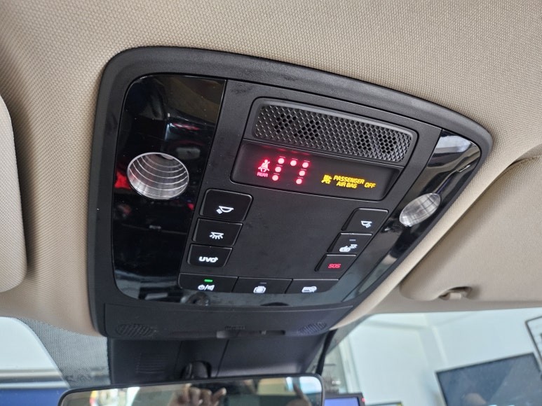 카니발 KA4 LED도어스커프 조그다이얼 엠비언트 풋등 맵등버튼LED 천안 아산 평택 청주 세종 튜닝바이해리