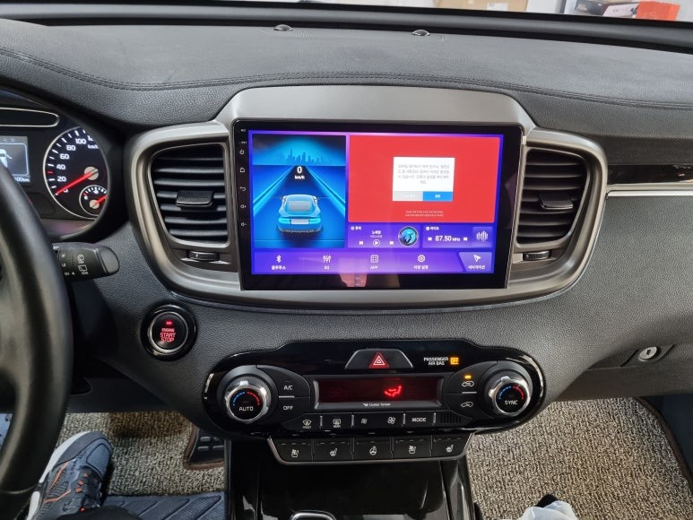 올뉴쏘렌토 안드로이드올인원 카나로 천안 안드로이드올인원 튜닝바이해리 썬팅 네비매립 블랙박스 보조배터리 카오디오스피커 경보기 감지기 HID LED튜닝