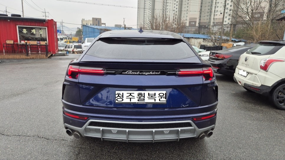 람보르기니 우르스 23인치 순정휠 1개 도색복원 청주 휠복원 청주휠수리  청주휠복원