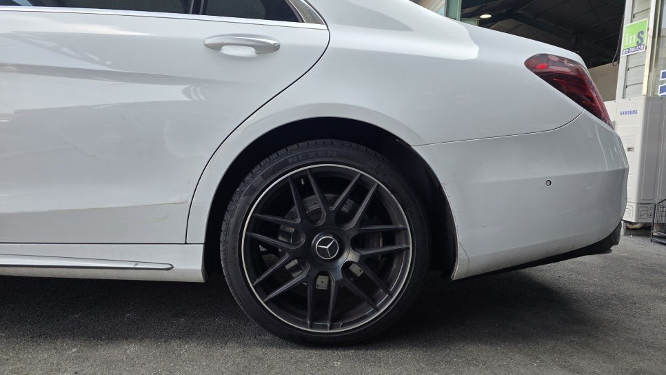 벤츠 S63AMG 20인치 순정휠 휠크랙수리 휠크렉 휠크랙  청주휠복원 청주휠수리 청주 휠복원 / 청주시 서원구