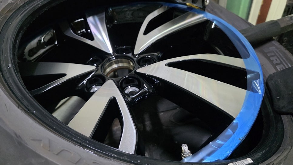 혼다 오딧세이 19인치 순정휠 1개 컷팅복원  청주휠복원 청주휠수리 청주 휠복원 / 청주시 서원구