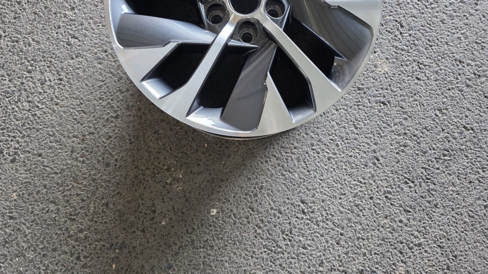 현대 펠리세이드 18인치 순정휠 1개 컷팅복원  청주휠복원 청주휠수리 청주 휠복원 / 청주시 서원구