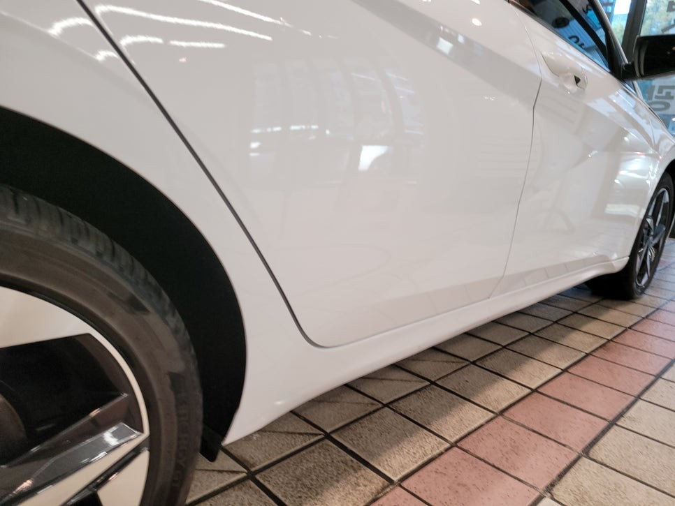 광명 외형복원 아반떼CN7 찌그러진 사이드실 판금도색으로 완벽복원 / 광명시 일직동