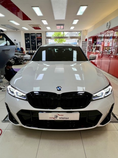 BMW 320i 24년형 사각지대가 어디고~? 순정 어라운드뷰로 출고 시 있던 옵션처럼 장착하고 달린다 / 부산 남구