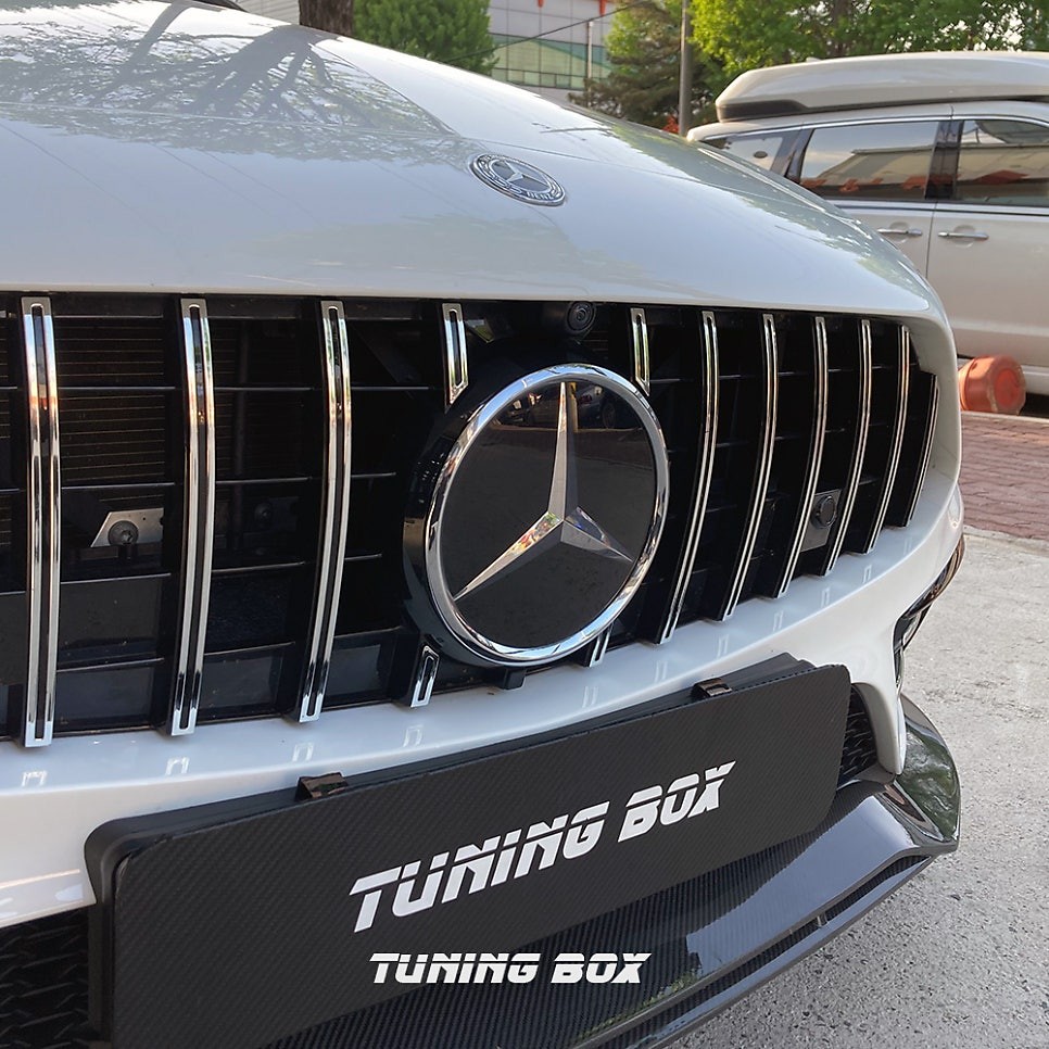광주 벤츠 CLS 300D 튜닝, 53AMG룩 프론트 리어 범퍼 그릴, 디퓨저에 팁까지