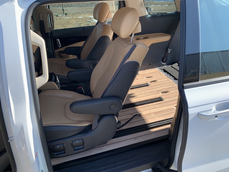 서울 과천 신형 카니발 튜닝 요트바닥 ft.바닥 방진 서비스 / 경기 과천