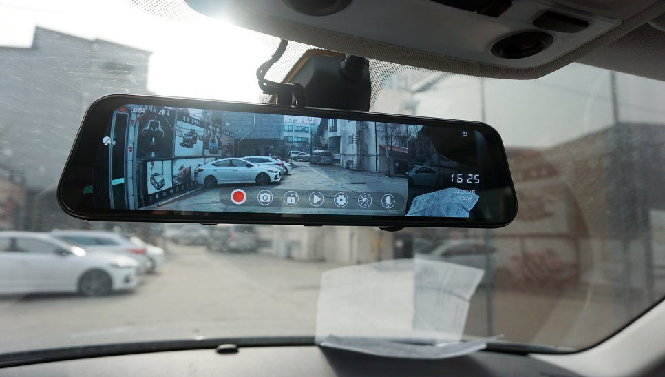 BMW  X1 룸미러형 후방카메라+블랙박스 / 경기 과천