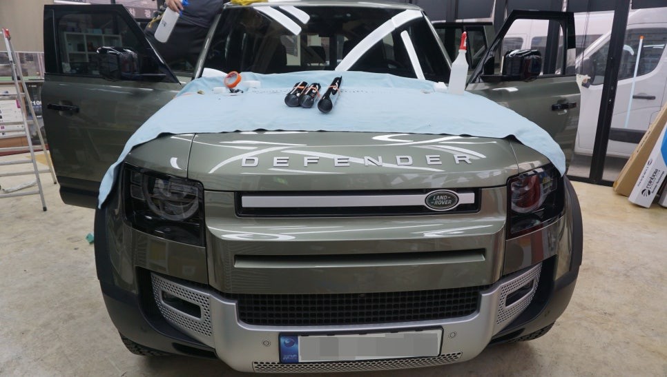 랜드로버 디펜더   ◆블랙패키지◆   출시 / 경기 과천