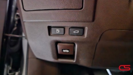 렉서스 ES300h 업그레이드 튜닝 패키지. 엠비언트 광량업/전동트렁크 닫힘 활성화/도어로고램프/트렁크방음커버/후방카메라 빗물 방지 커버 / 경기 구리