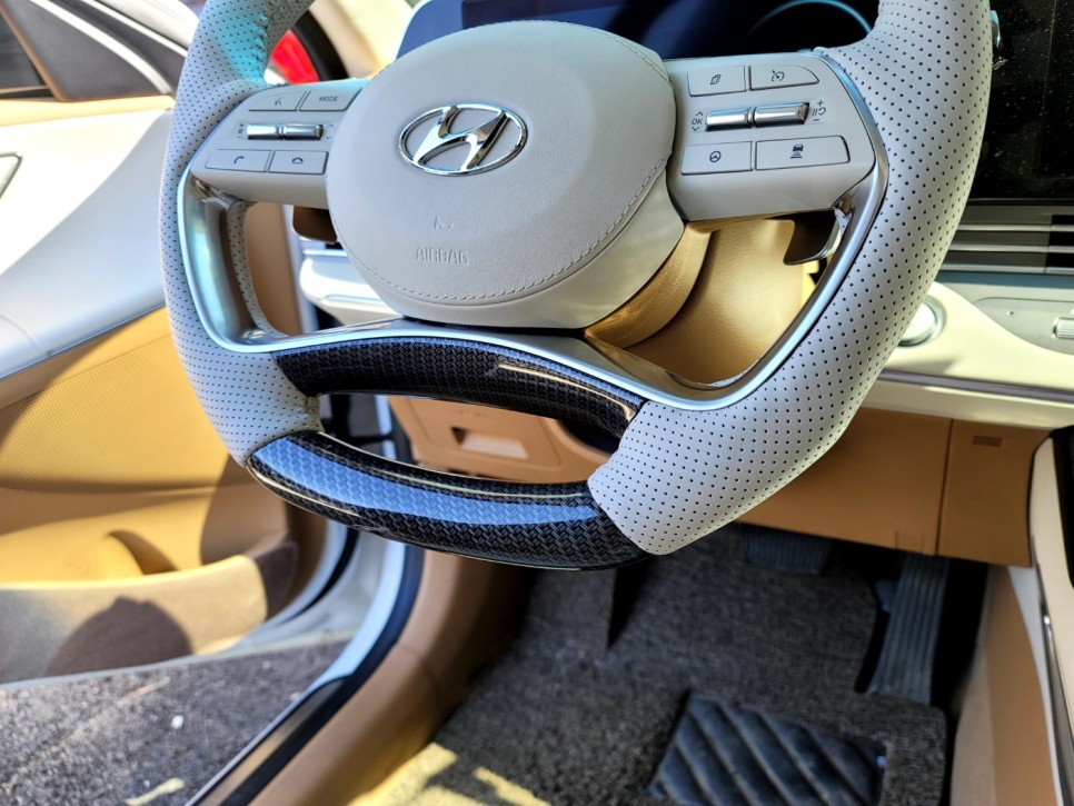 수전사카본 디컷핸들 / 현대 / 더 뉴 그랜저 / 용인 기흥구