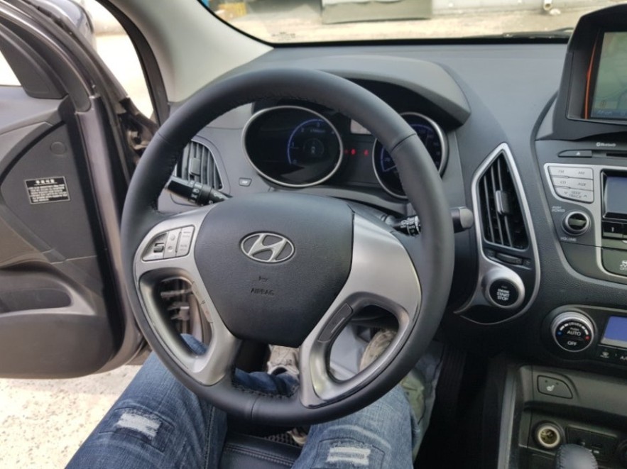 #핸들샵: 투싼ix 핸들가죽교체,핸들가죽복원,핸들복원,핸들교체,순정가죽핸들,핸들커스텀,핸들diy,핸들튜닝,가죽핸들교체,핸들전문,용인핸들샵,핸들샵,핸들수선 / 용인 기흥구