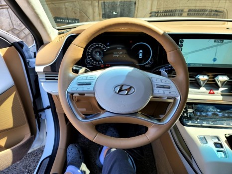 수전사카본 디컷핸들 / 현대 / 더 뉴 그랜저 / 용인 기흥구