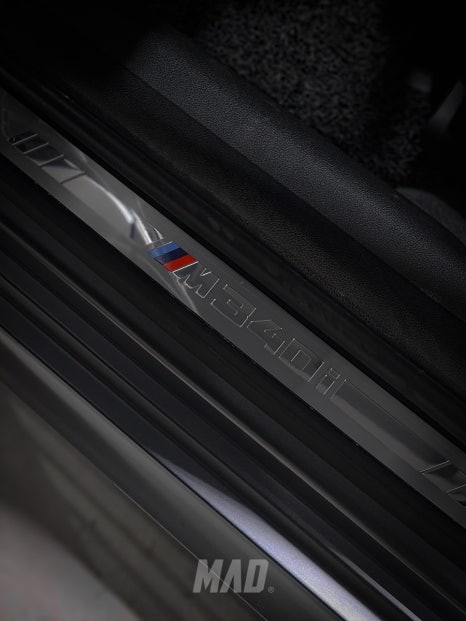 전 세계 340대, 이제는 단 1대로 [BMW M340i 퍼스트에디션 컬러안전벨트 교체 + 핸들 커스텀 도색 _ 서울·경기 컬러안전벨트_ 자동차 컬러커스텀 전문점]