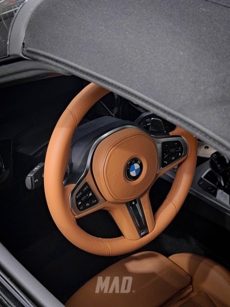 [서울.경기 | 자동차 실내 튜닝 전문점] BMW G29 Z4 핸들 꼬냑 컬러 커스텀 도색 교체 염색! 뚜따 할 맛 나는 튜닝을 찾는다면? / 부산 기장경기 광주시 문형동