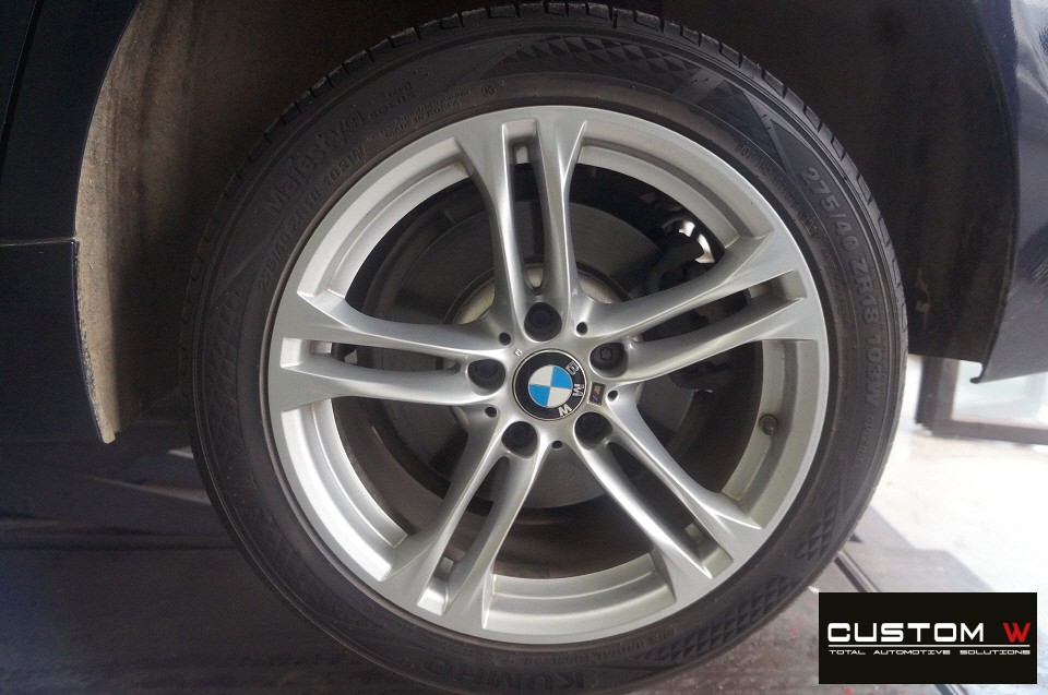 BMW F10 530D 고스트크롬 휠도색(휠굴절수리) + 블루 캘리퍼 도색