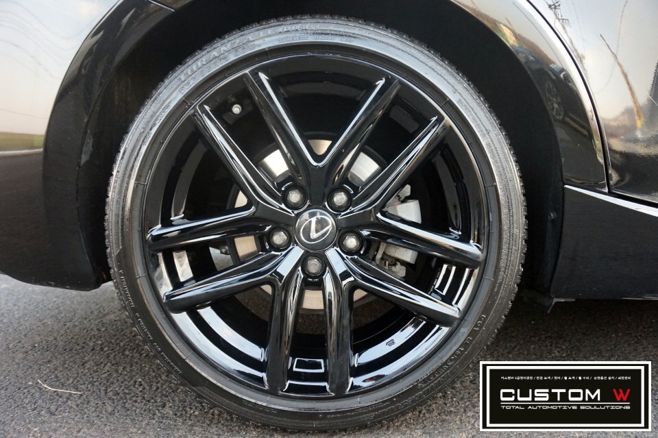 렉서스 IS250 F스포츠 휠상처 수리후, 블랙유광 휠도색  커스텀W / 용인 처인구