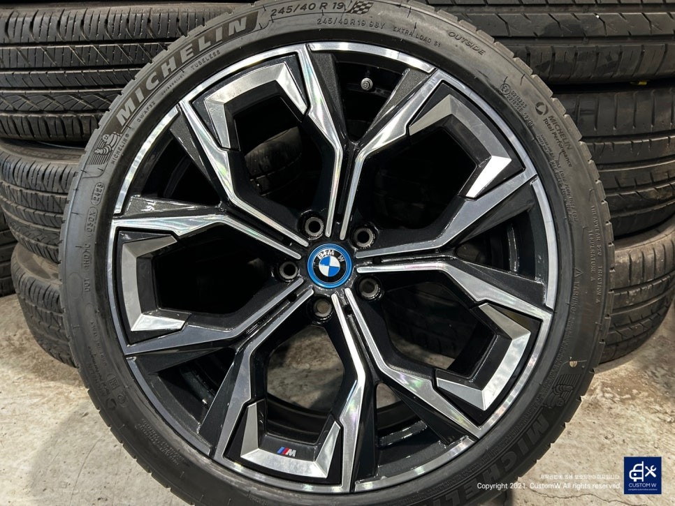 BMW i4 860M 다이아몬드 컷팅 휠수리 휠복원