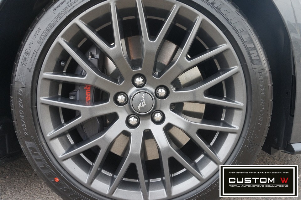 미국의 대표 머슬카 포드 머스탱 5.0 GT 매트 그레이 (무광 건메탈) 휠도색. 커스텀W / 용인 처인구