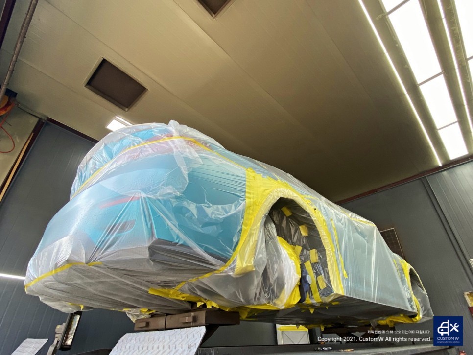 BMW M4 M 퍼포먼스 골드 캘리퍼 도색