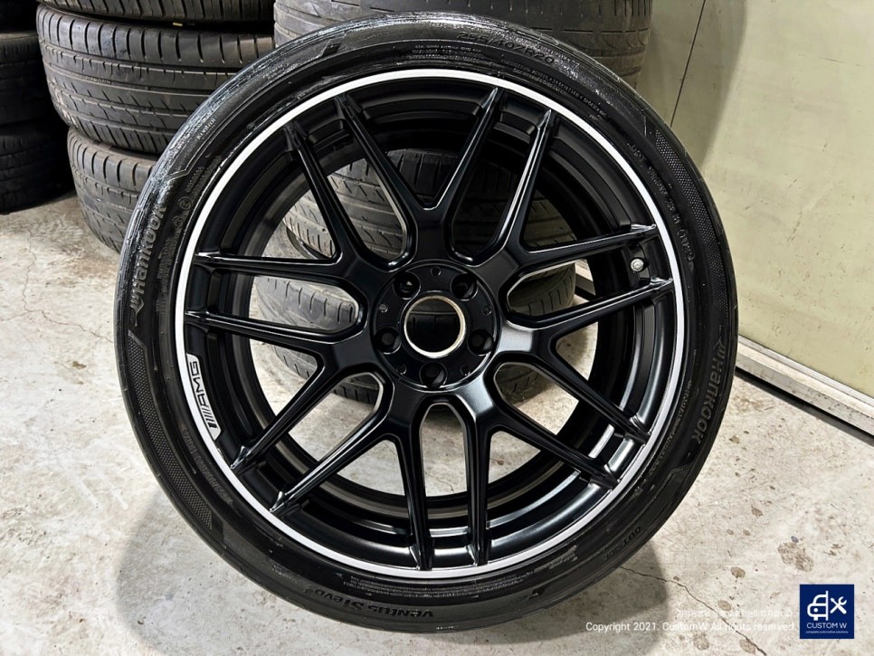 벤츠 S63 AMG 휠 상처 수리 후, 사틴 블랙 / 무광  블랙 실버 투톤 무광  복원 도색 / 용인 처인구