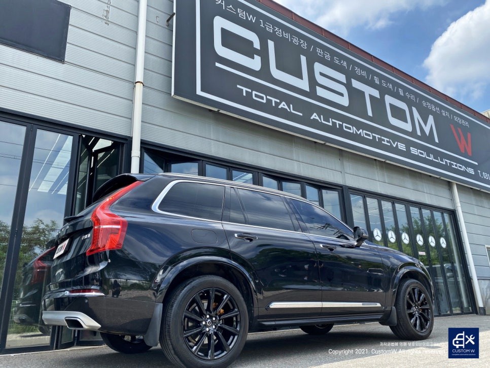 볼보 XC90 휠수리 후 블랙유광 휠도색 + 카본 세라믹 골드 캘리퍼 도색