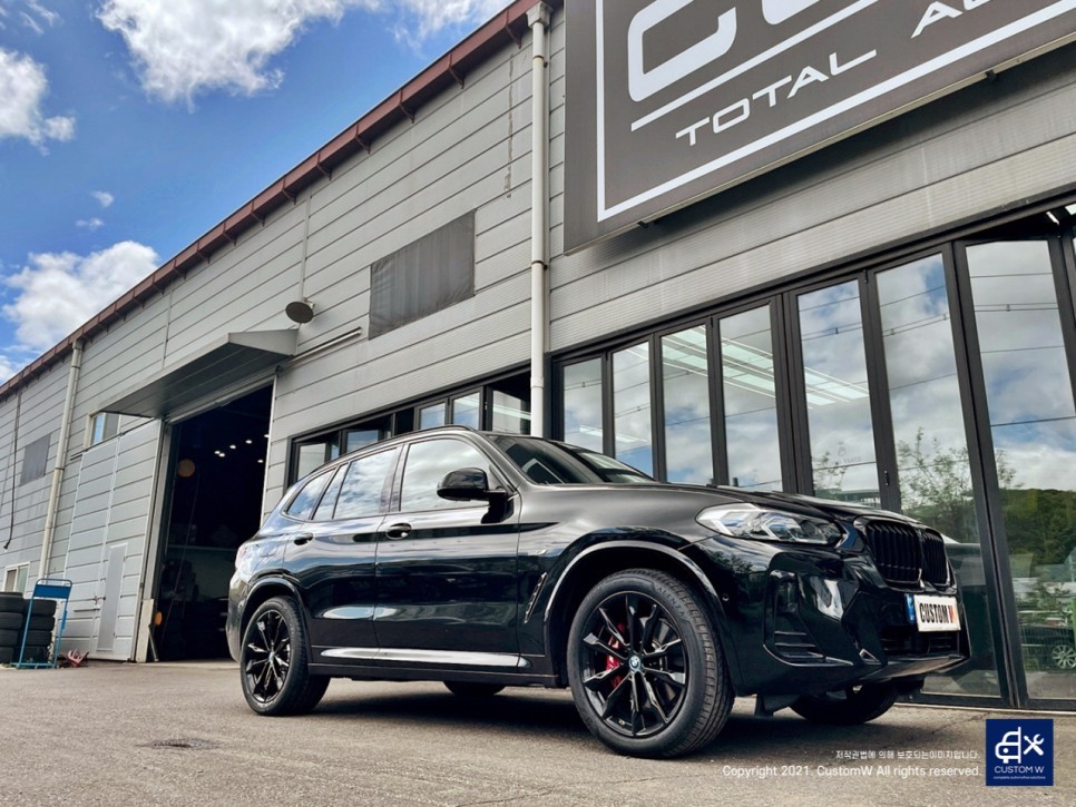 BMW X3 30e 휠수리 후 블랙유광 휠도색
