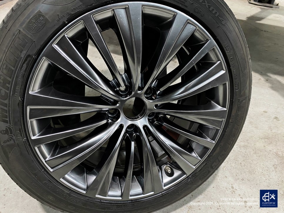 BMW 5GT 휠수리 후 고스트 크롬 휠도색 / 용인 처인구