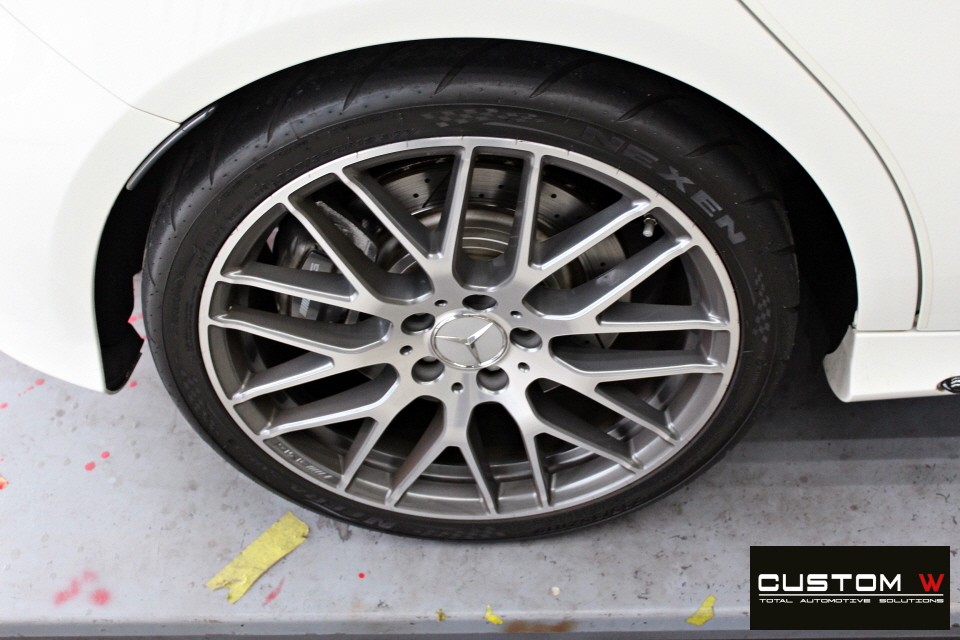 경기남부 / 벤츠 A45 AMG 무광 블랙실버 투톤 휠 + 골드 캘리퍼 도색 / 용인 처인구 / 성남.용인.이천