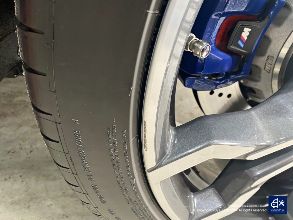 경기남부 / BMW X4M 블랙유광 휠도색 & 레드 캘리퍼도색 / 용인 처인구 / 성남.용인.이천